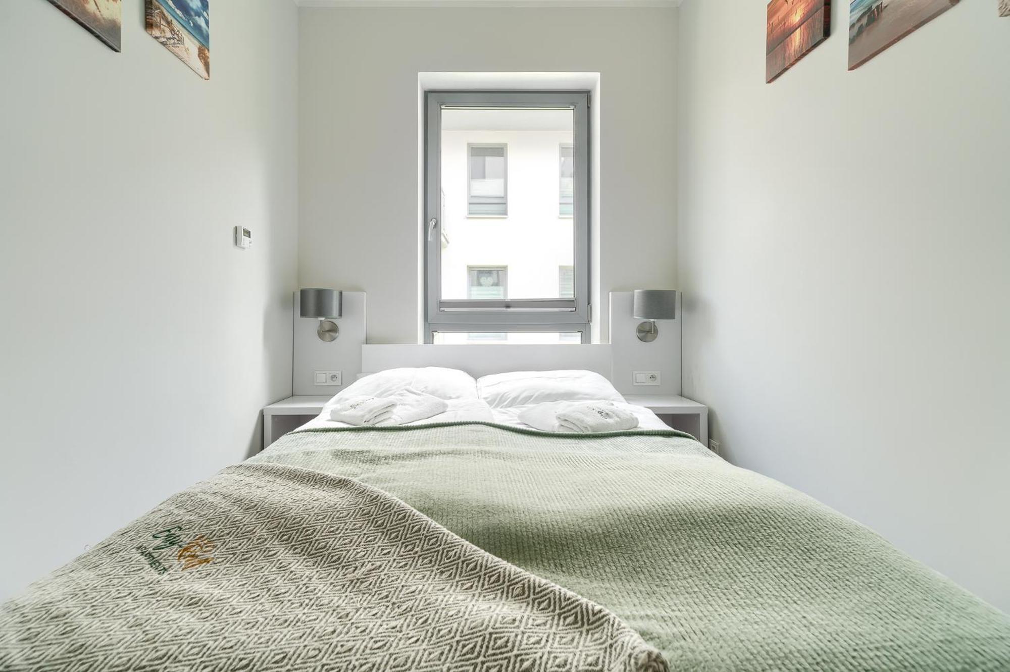 Doris 2 - 50 M Do Plazy Apartment